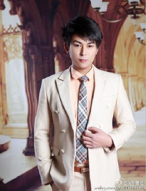 王者荣耀KPL今首战 看虎牙直播送红色iPhone