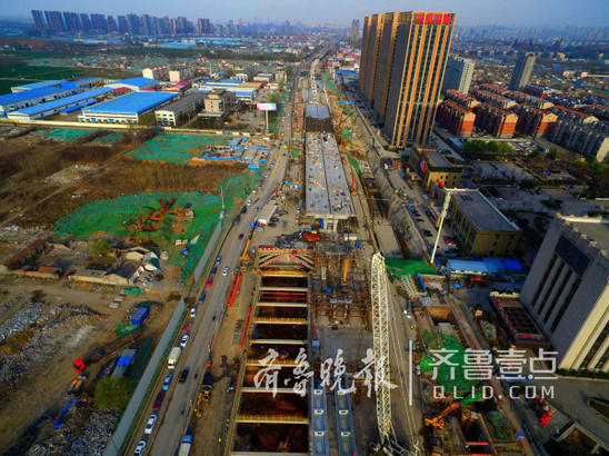 震撼霸气航拍济南工业北路快速路施工