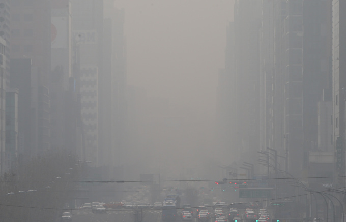 首尔雾霾笼罩韩国人竟要北京赔精神损失费 中方回应
