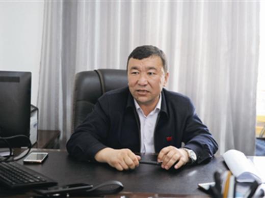 喀什地委副书记：维吾尔族干部要发挥自身影响力