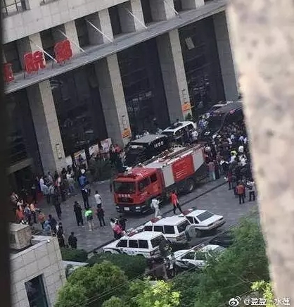 文章配图