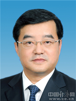 黑龙江选出新一届12名党委常委