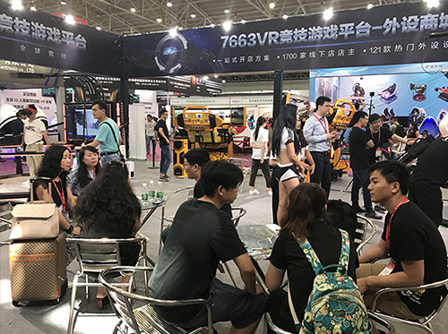 亚洲最大VR博览会开幕 7663硬件展台人气爆棚