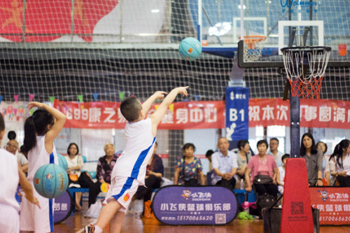 第二届华蒙星幼儿篮球联赛南昌赛区开赛