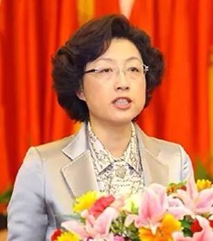 这位曾在青任职近20年的女领导 卸任威海市委副书记