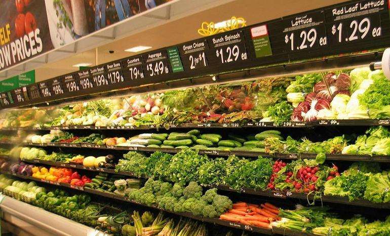 普通蔬菜花点钱贴个标签价格就涨10倍？