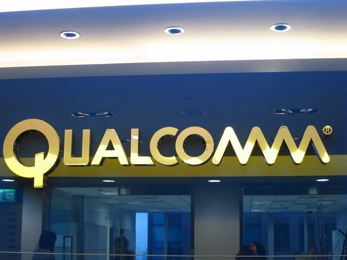 高通：董事会将咨询财务和法律顾问评估收购提议_手机凤凰网