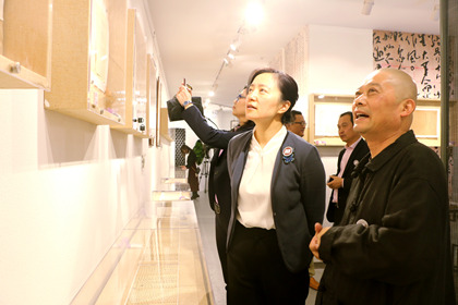 中共苏州市委常委、宣传部部长盛蕾参观中国南社文史馆