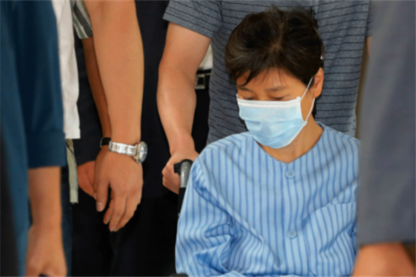 朴槿惠拒绝会面、闭门不出 首尔拘留所进入紧急状态