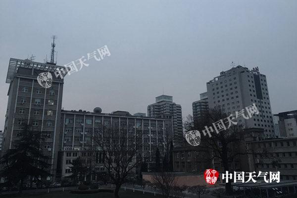 北京局地或现降雪 明起最低气温再下降伴4级北风