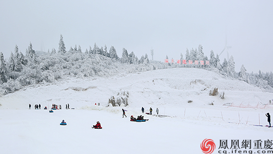 三峡青山变 银山 丰都全力打造 南国雪乡 重庆频道 凤凰网