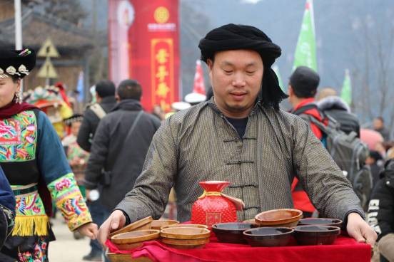 苗族鹊桥会 第二届湘西苗年大型相亲活动燃情