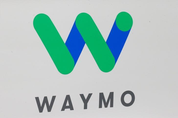 紧随Uber Waymo将用自动驾驶卡车为谷歌数据中心运货