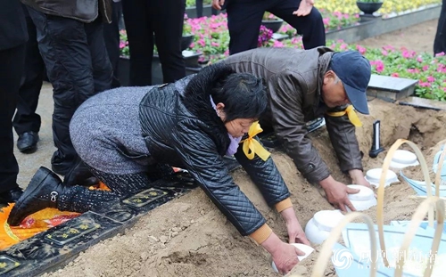 让生命回归自然 永城市首届节地生态安葬活动举行