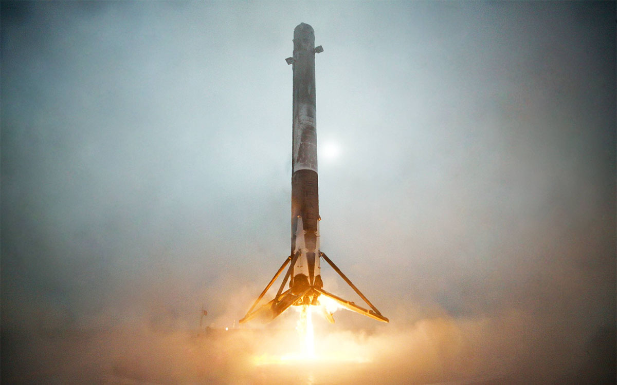 SpaceX成功发射商业通讯卫星 将为亚太提供数据服务