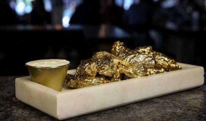 美国餐厅推24K黄金炸鸡翅 45美元10只