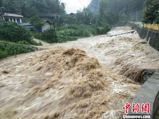 甘肃现今年来最强降水灾害 今天陇东南暴雨持续