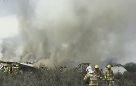 视频|墨西哥坠机事故救援收尾 调查或持续数月