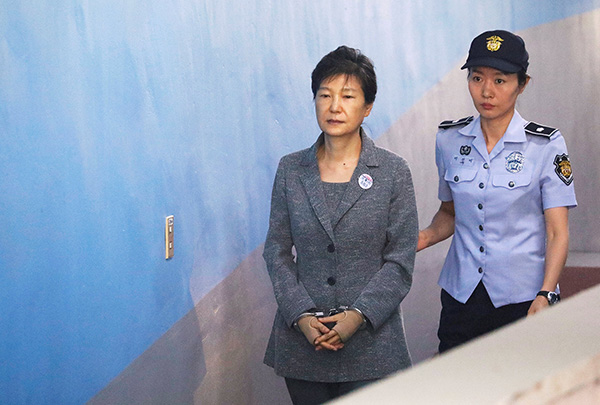 朴槿惠“亲信干政门”案周五迎二审宣判，法院不再直播