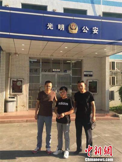 深圳市人口公安局_深圳市公安局照片(2)