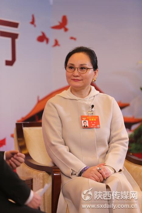 全国政协委员李梅:坚定文化自信 传承戏曲文化_陕西