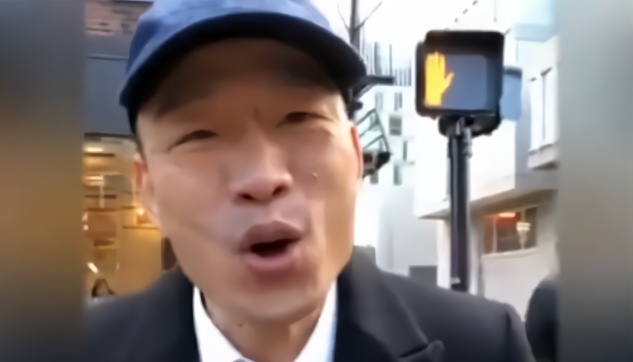 韩国瑜演讲后轻松逛哈佛大学 狂飙英语吹口哨 