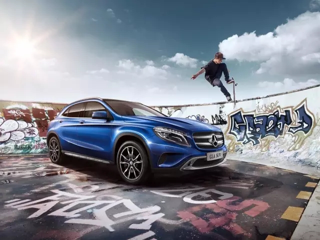 别压抑你的好“色”之心 你值得更出色-华中星辉奔驰_凤凰汽车