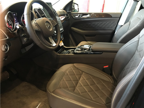 18款奔驰GLS450配置解析北京牌优惠18款奔颗