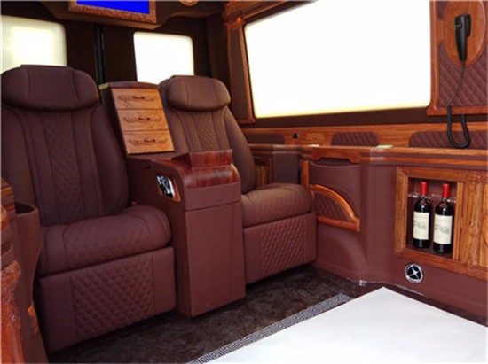 进口奔驰斯宾特红木龙椅版 尖端配置