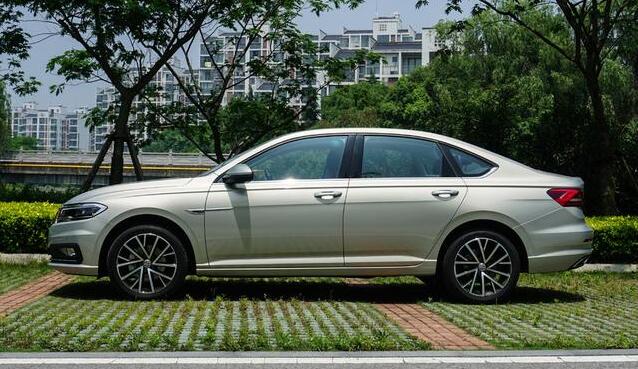 18全新大众朗逸Plus现车优惠 欢迎咨询