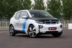 评测BMW i3电动版 穿梭在城市中的精灵