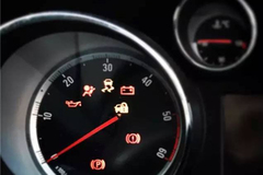 学会这个小技巧 什么车都能变省油