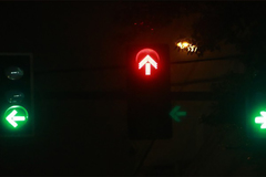 真的有漏洞？这样闯红灯还能不罚分？