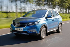 测荣威RX5 20T 不用互联网也照样玩的转