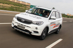 试驾SWM斯威X7 抢滩登陆七座SUV市场