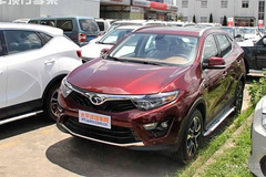 实拍东南DX7自动荣耀版 配置更合理