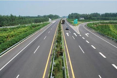 交通部：公路收费期限和标准将重新规定