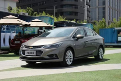 16万该买高配科鲁兹还是入门级迈锐宝