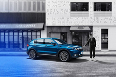 与观致5同平台，奇瑞首款高端车型路试曝光！