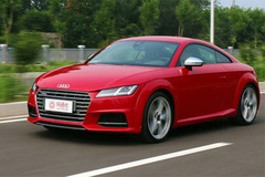 测试全新奥迪TTS 玩具箱里的新玩具