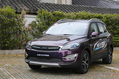 试驾众泰大迈X5升级版 从此钥匙变废铁