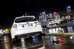 夜访斯巴鲁WRX STI 硬皮鲨出没！