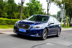 试驾2016款斯巴鲁力狮 一辆车两种体验