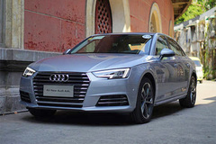 实拍全新奥迪A4L 提升科技感与运动氛围