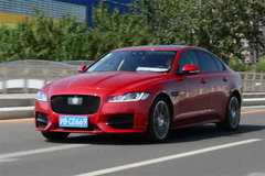 试驾捷豹XF 3.0SC 5米车长也能运动？