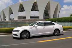 试驾上汽大众辉昂 既熟悉又陌生