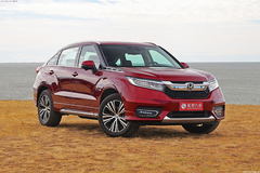 同级最大后排空间 试驾本田冠道