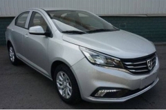 宝骏推全新三厢车型 竞争长安悦翔V3-图