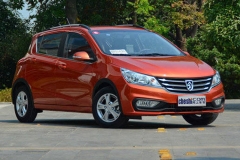 上汽通用五菱三连降 8月销量下滑4.7%