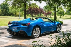 试驾法拉利488 Spider 开敞篷的乐趣